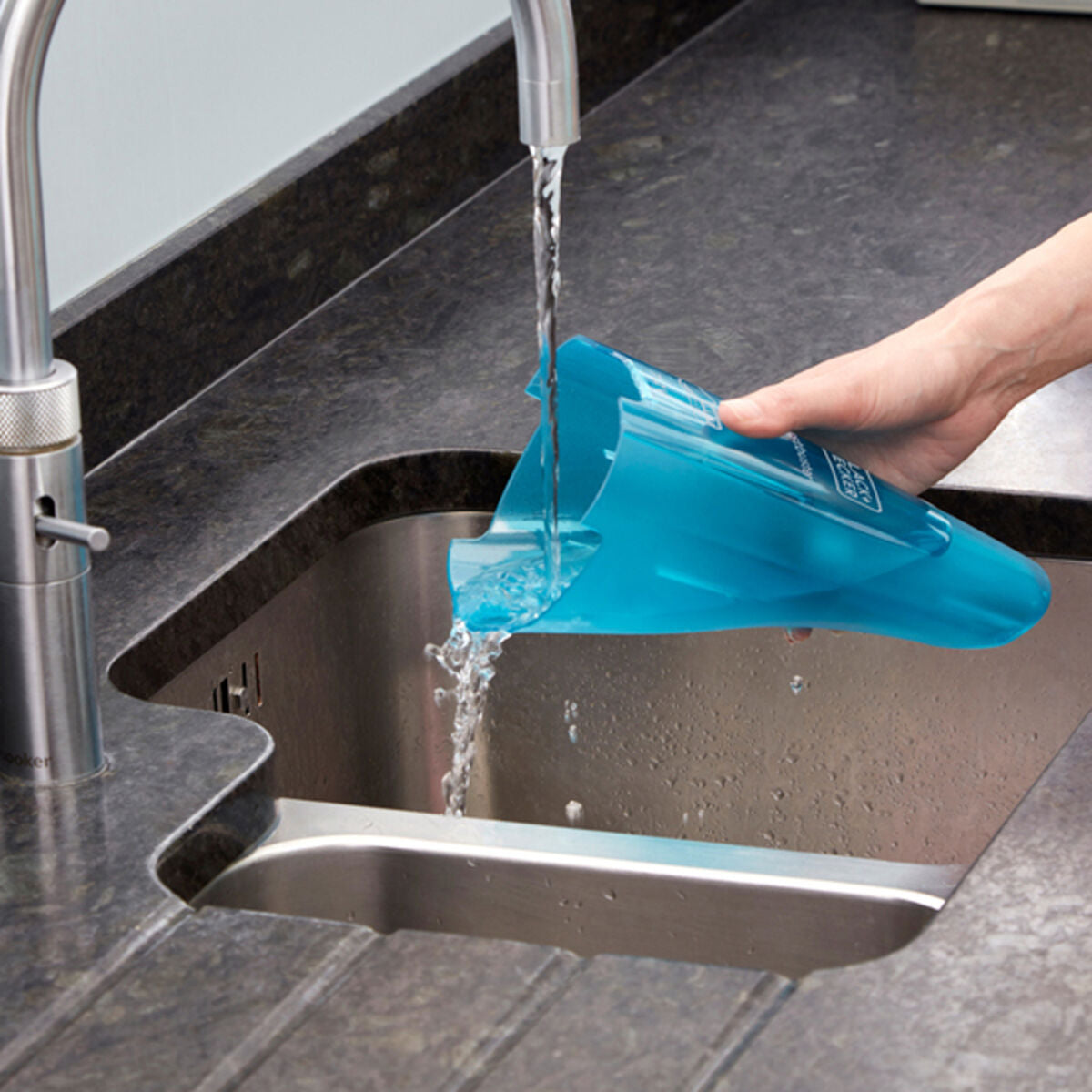 V16HCE44479B111BD335816A63FBD586996AR3341205P4