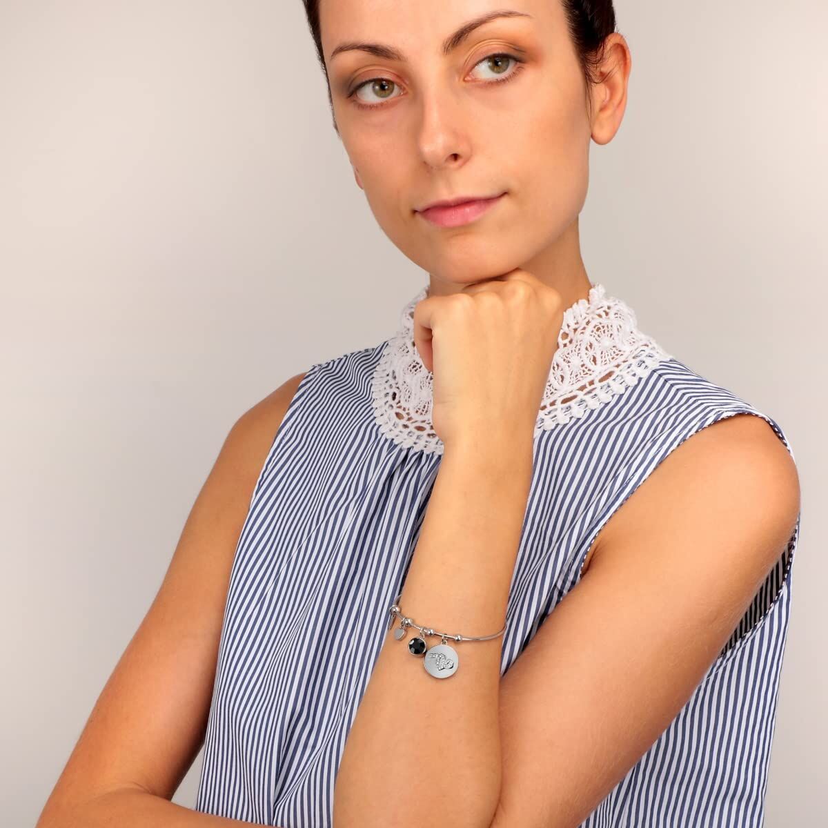 V4HDC4222D4DD7536F9D7754744E1BFB479R7538129P5