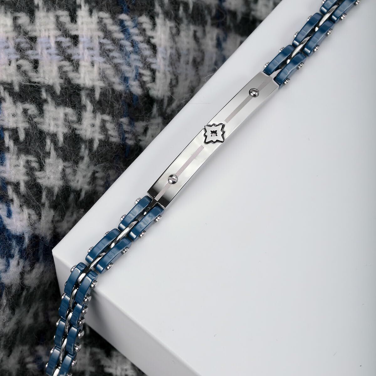 V4HEEE9C68AD0A4B0F98482B13E9F61EC16R7534684P6