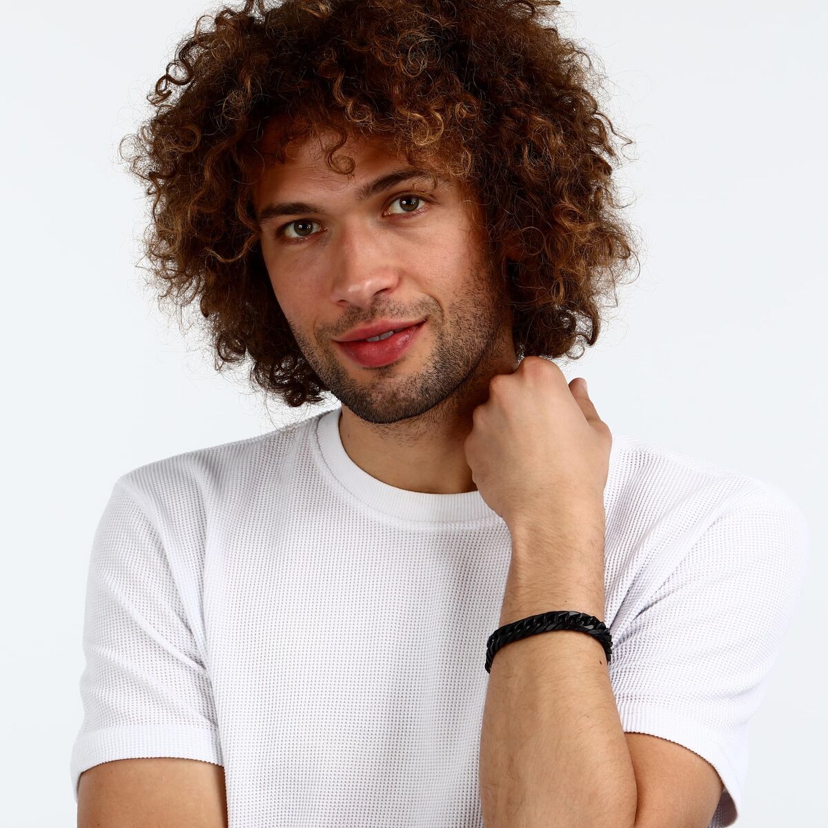 V4H6F56B3EC3E2A68DFD172B43A4C42644AR7534753P5