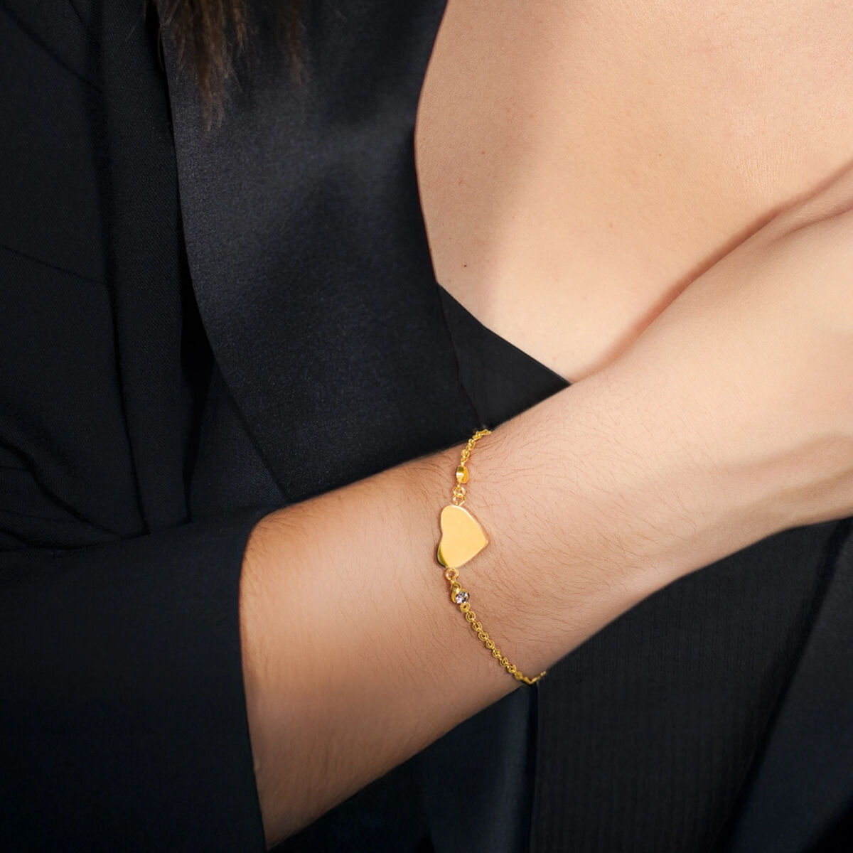 V2H378B4D7200CD0388F4FAE04282D54B6CR7651720P2