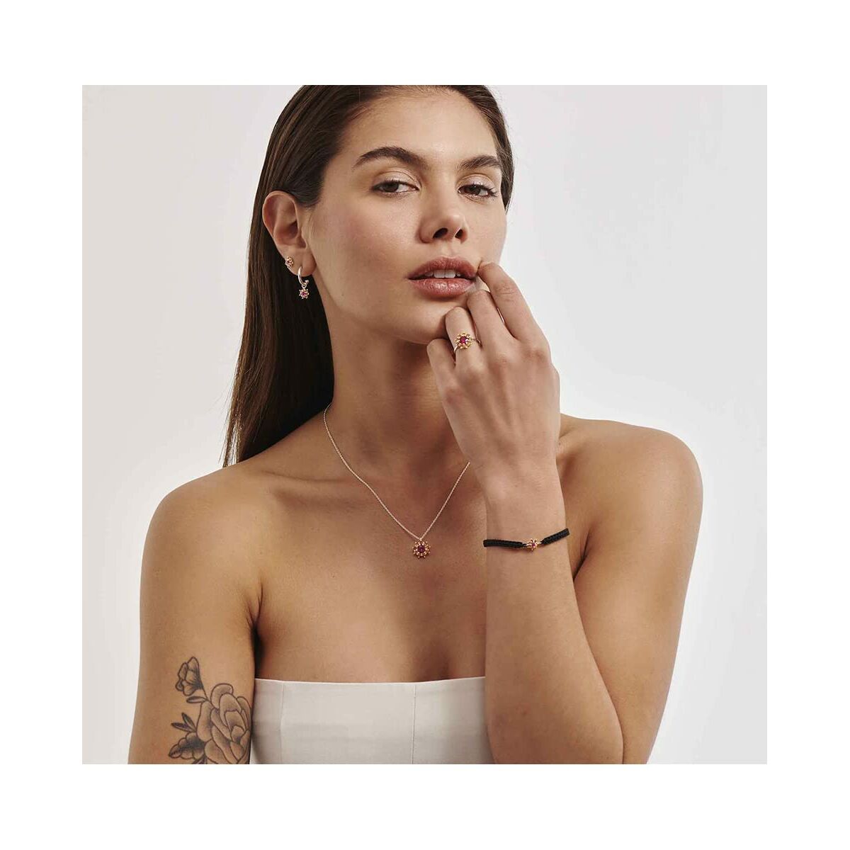 V7HF443200C5D7C3048154DA4D49AD4776BR4243600P3