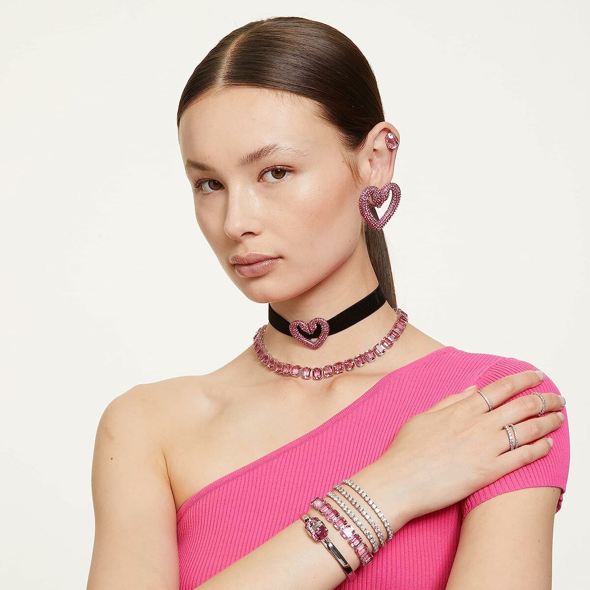 V7HD031D8F84A4DACB0E2EFB9E108EEAE71R7384870P5