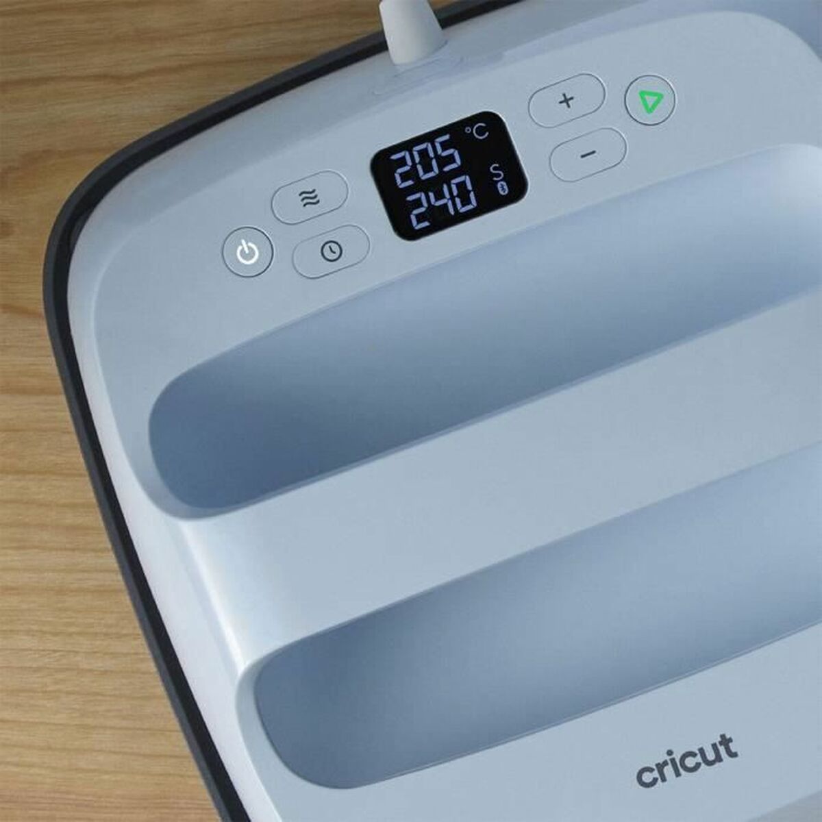 V2HE5448E25767FAF9865187E89F79575C2R7027975P4