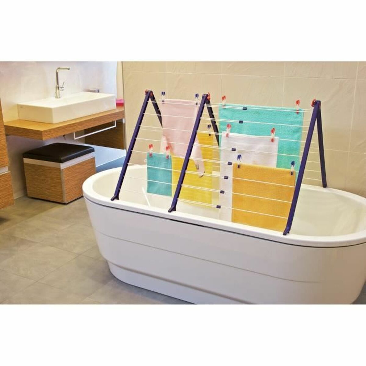 V4HB2097D99053A2D99823C4E4CE3ECE656R6818861P2