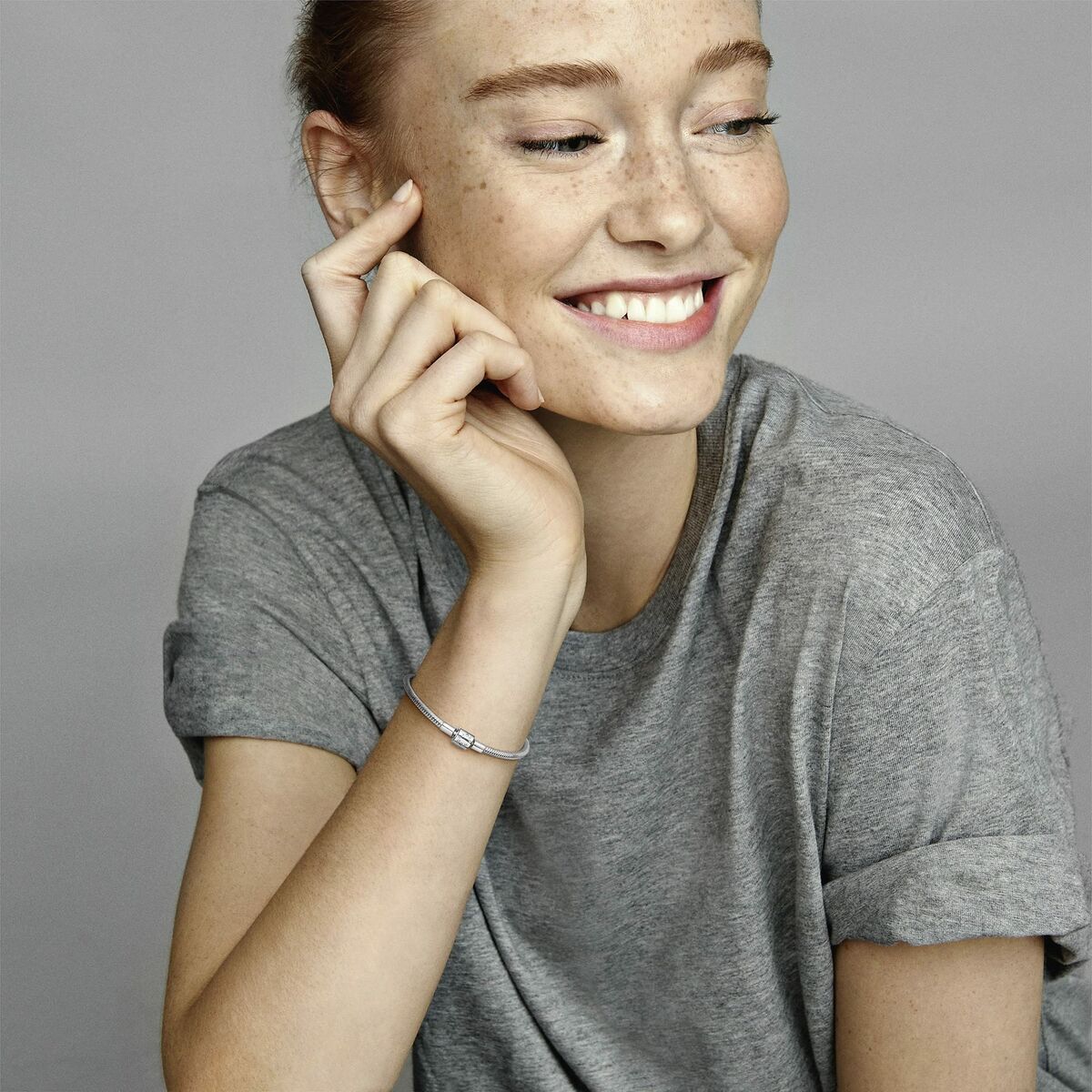 V9H9C20B3651ED507F2600A55D0A824DA22R7135364P5