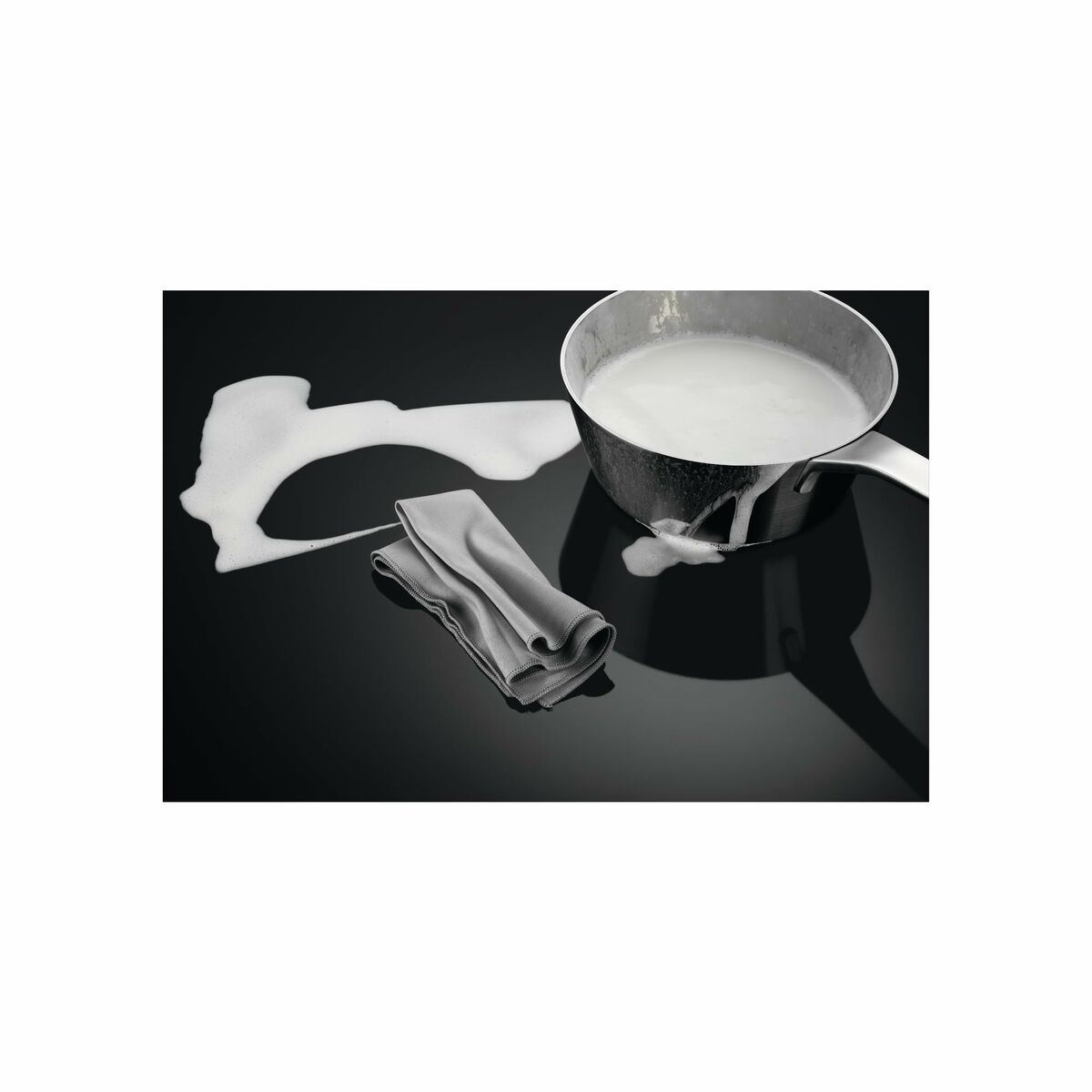 V5HE83D1110227B5830F55B5ABAF0CC8D98R5575875P5