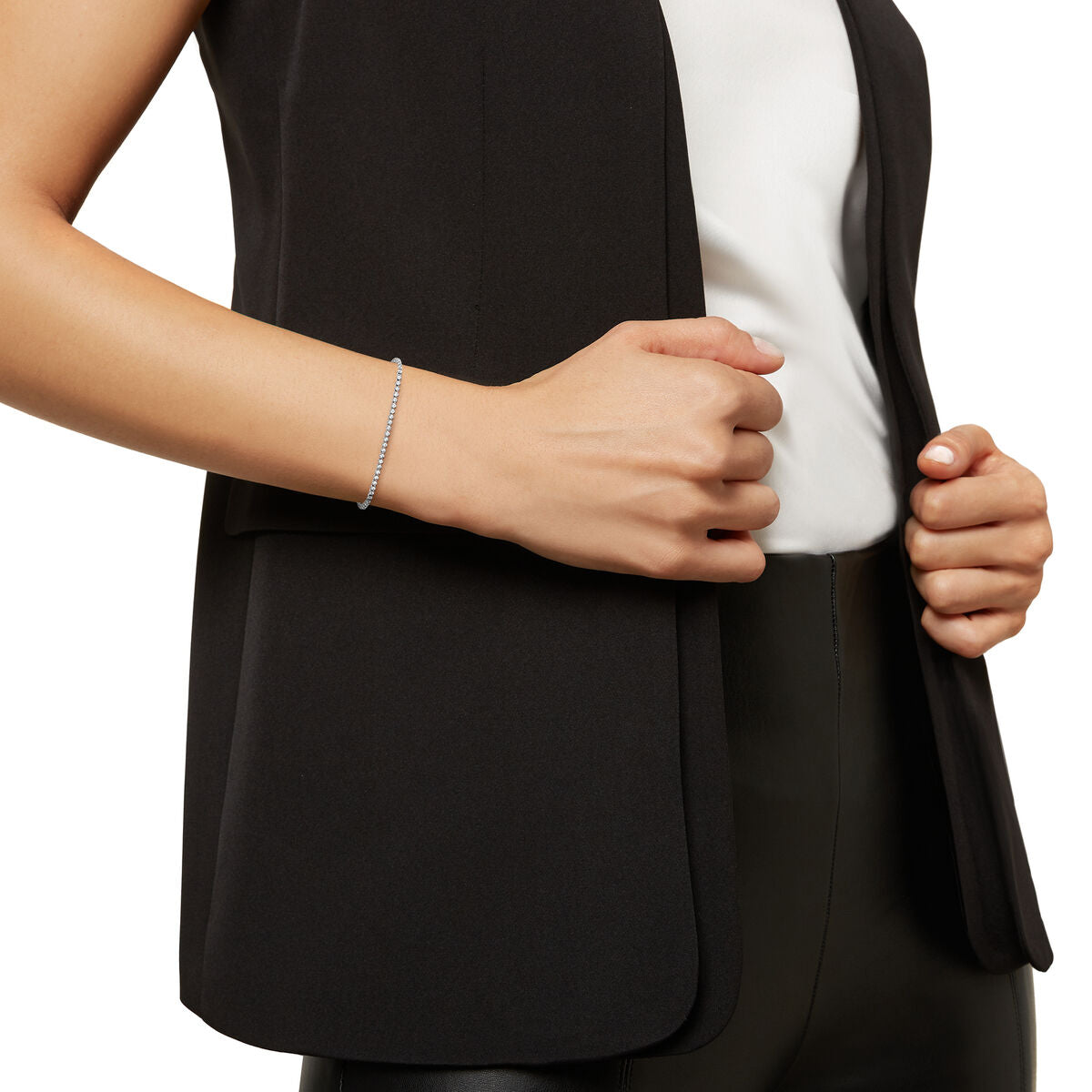 V6HFAE8687054EE05FA525334F5F6D1D7ADR5054204P2