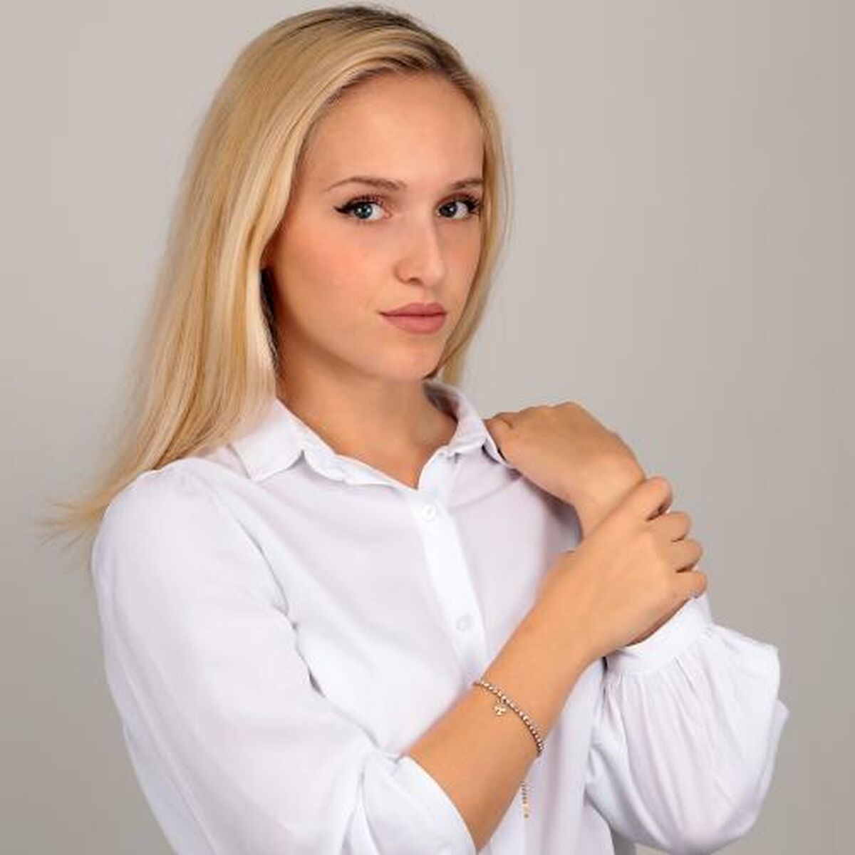 V7H014B7ABF2BF5530F6A16AE48E2A2948BR3234500P4