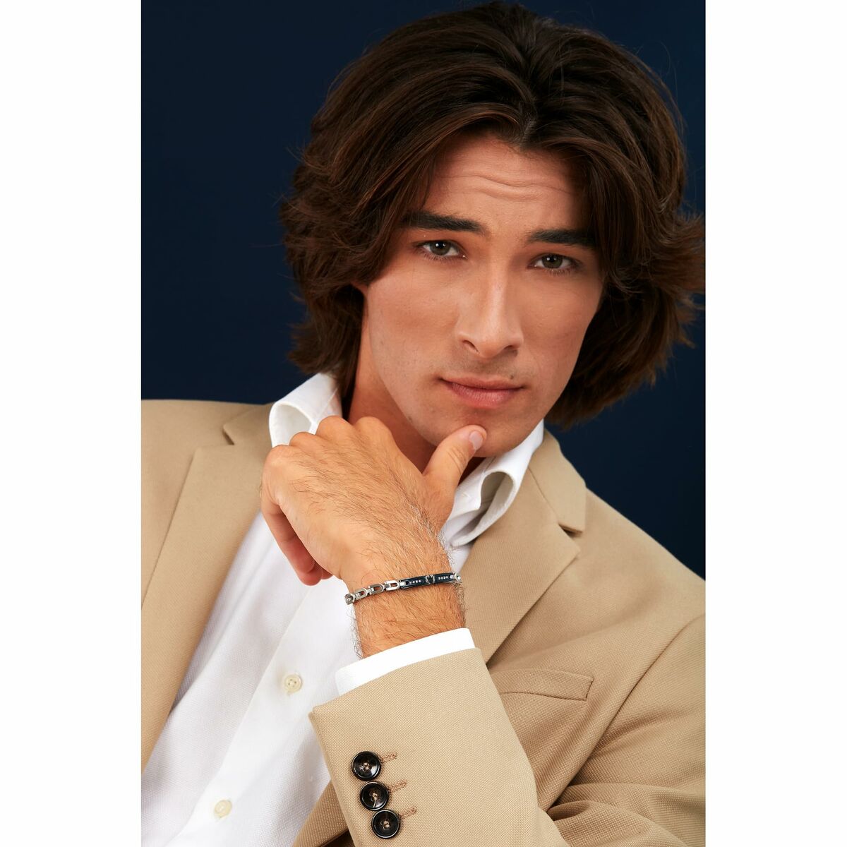 V4HAF4D884B71E7BC6B287B9F9DD2417EEFR6933642P8