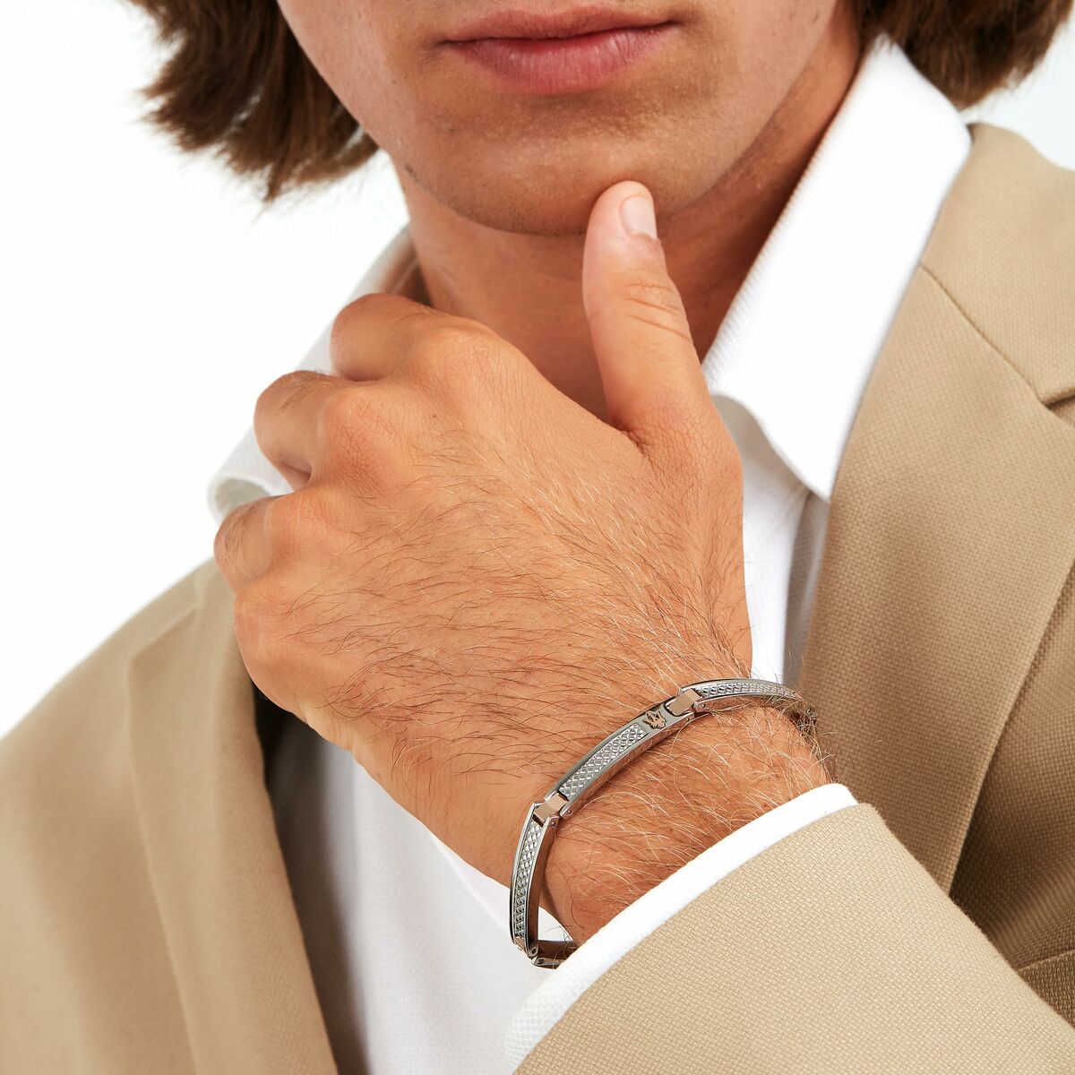 V4HA18194138676DA3F9987BC4814236770R6933845P6