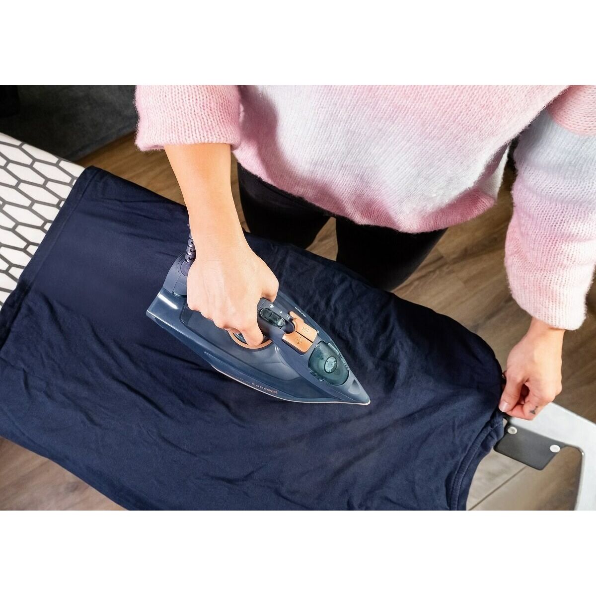 V6H3A5FD01CBBED78FA1C2525E792524A4BR6341761P3